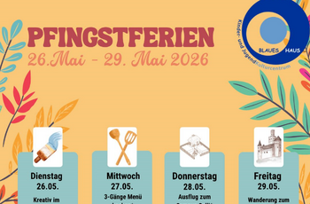 Aushang mit Infos zu den Angeboten während der Pfingstferien